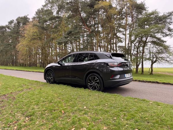 Volkswagen ID.4 2021 Pro Family Pack Glass Roof 385043256