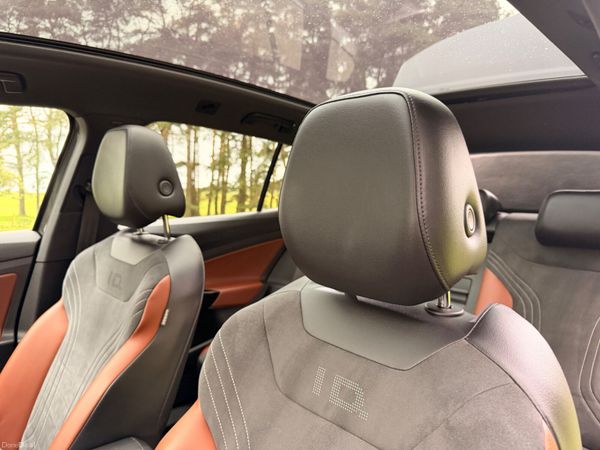 Volkswagen ID.4 2021 Pro Family Pack Glass Roof 385043290