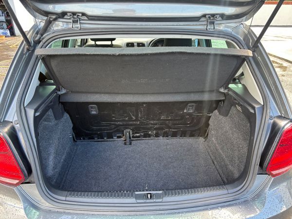 2016 Volkswagen Polo 1.0 Manual 385053154