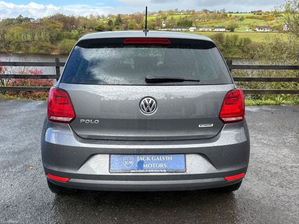 2016 Volkswagen Polo 1.0 Manual 385053182