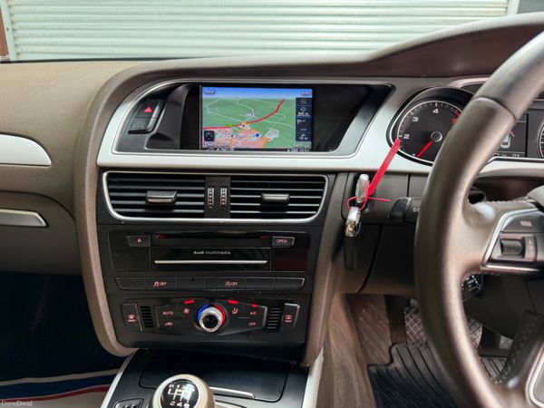 Audi A4 2015 385053792