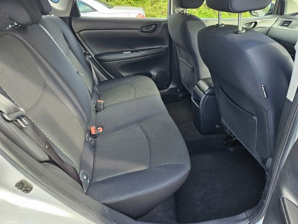 Nissan Pulsar 2015 1.2 XE 5 door 385060228