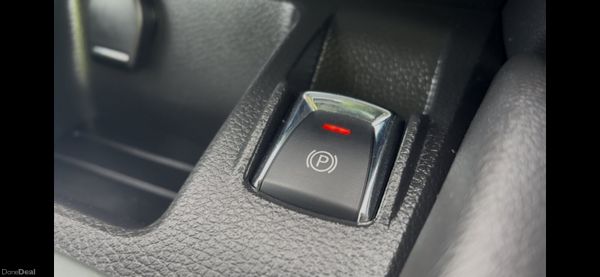 Nissan Qashqai 2015 1.5 diesel tax & tested 385060922