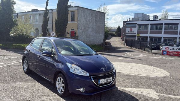 Peugeot 208 2014 385061734