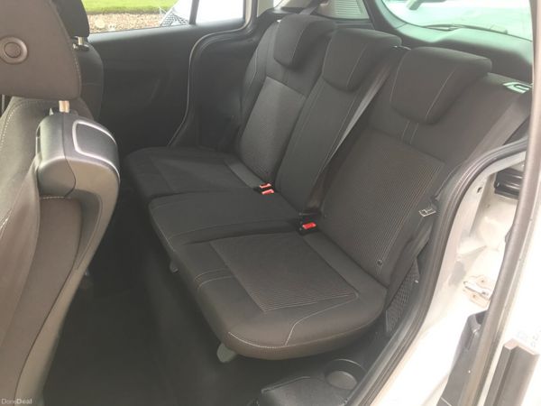 142 Ford B-Max Automatic 385067212
