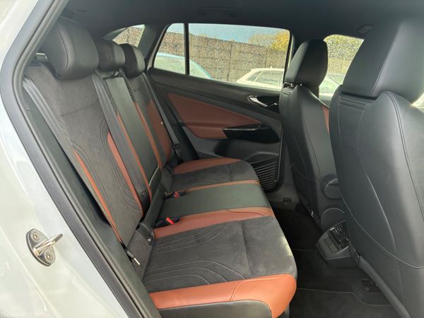 Volkswagen ID.4 LIFE DX 385070474