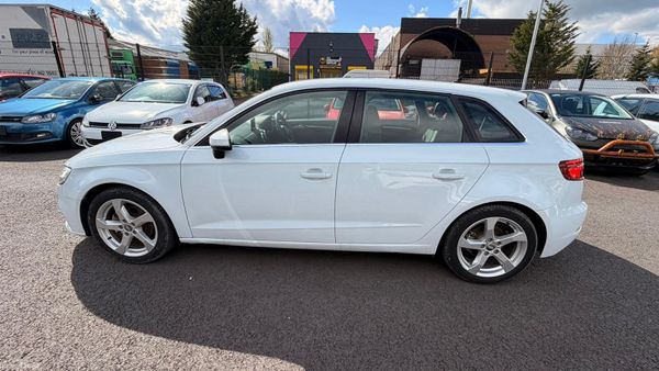 Audi A3 2020 385007812