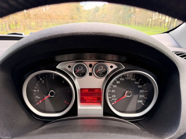 Ford Kuga 2012 4X4 Diesel 385039066