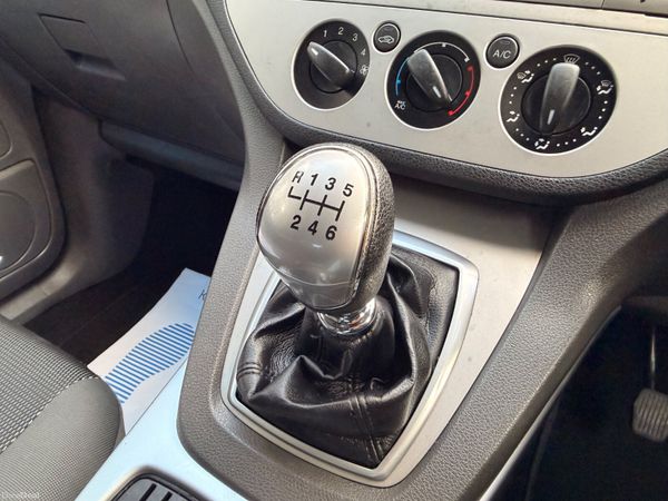 Ford Kuga 2012 4X4 Diesel 385039068