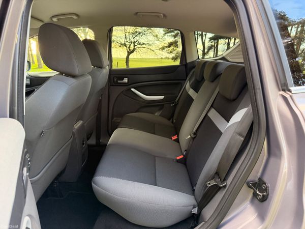 Ford Kuga 2012 4X4 Diesel 385039090