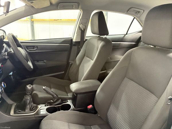2014 Toyota Corolla Terra 1.3 VVTi Petrol Manual 385144034