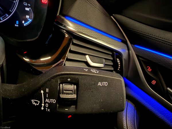 182 BMW 530E M-Sport 385151032