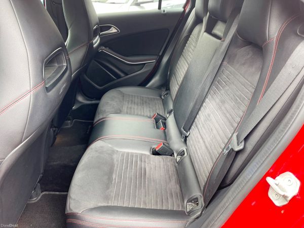 17 Mercedes-Benz A220d AMG Line Auto 385156168