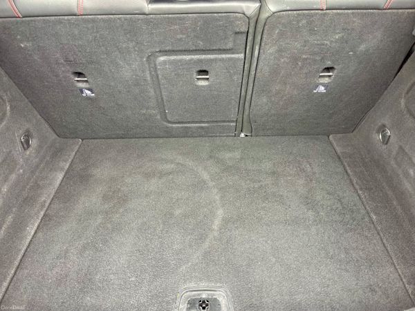 17 Mercedes-Benz A220d AMG Line Auto 385156170