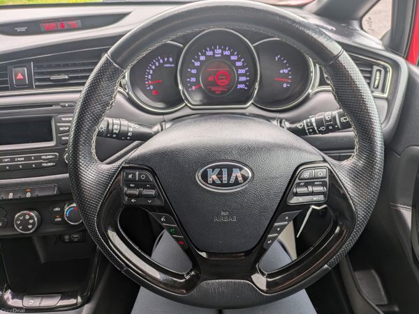 Kia Ceed GT line / Full service history 385160612