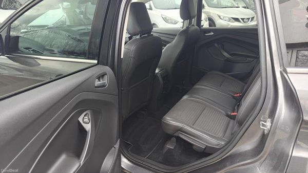 Ford Kuga 1.5TDCi 120PS FWD Titanium 385189126