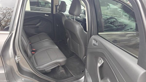 Ford Kuga 1.5TDCi 120PS FWD Titanium 385189128