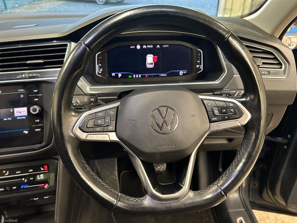 VOLKSWAGEN TIGUAN 2.0TDI ELEGANCE AUTO (VRT INC) 385190920