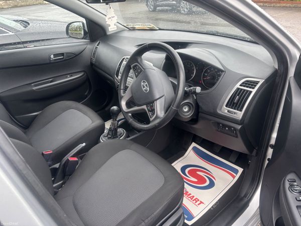 Hyundai i20 2013 LOW KMS IMMACULATE 385195974