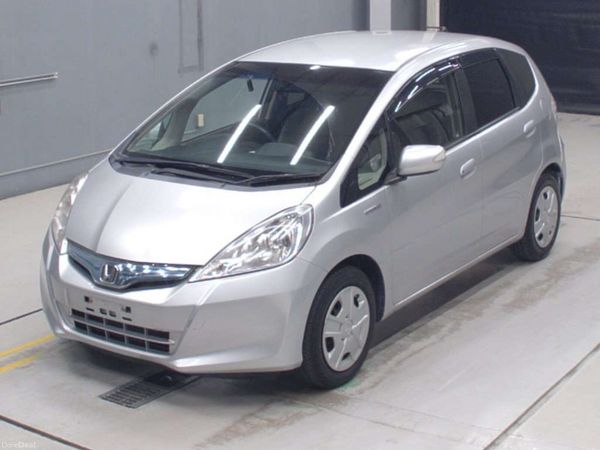 2013 Honda Fit 1.3 Hybrid LOW KMS 385100164