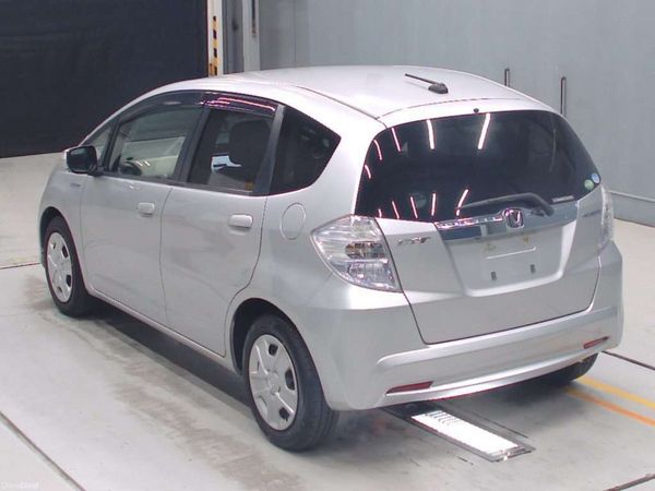 2013 Honda Fit 1.3 Hybrid LOW KMS 385100168