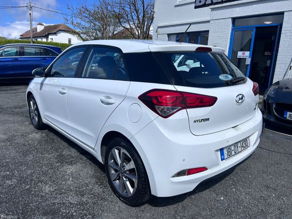 2018 HYUNDAI i20 1.2 PETROL DELUXE 385102952