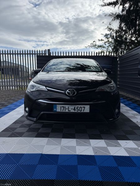 Toyota Avensis 2017 385127050