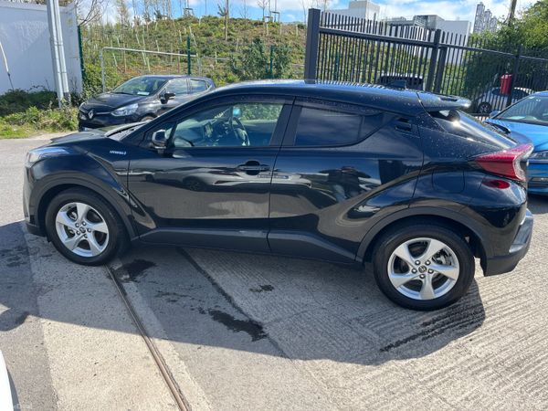 TOYOTA C-HR 2019, 1.8 HYBRID AUTO LOW KMS CARPLAY 385241812