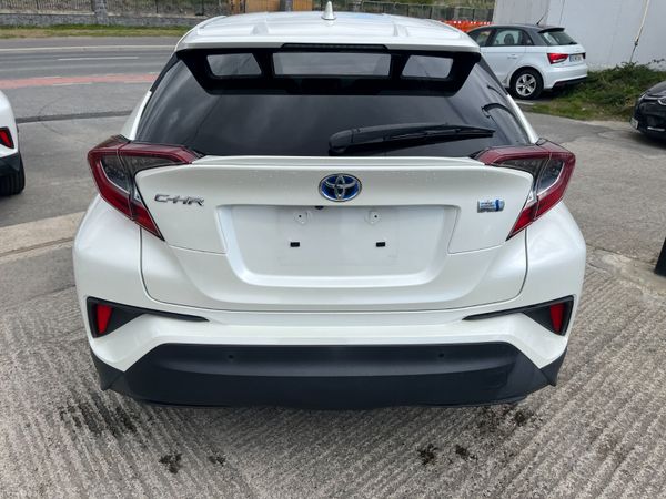 TOYOTA C-HR 2018, 1.8 HYBRID AUTO LOW KM HIGH SPEC 385242496