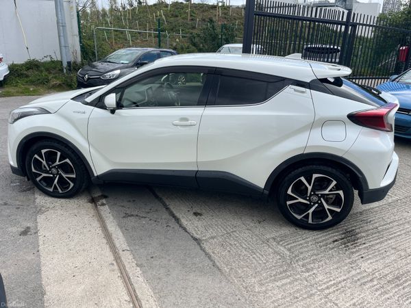TOYOTA C-HR 2018, 1.8 HYBRID AUTO LOW KM HIGH SPEC 385242506