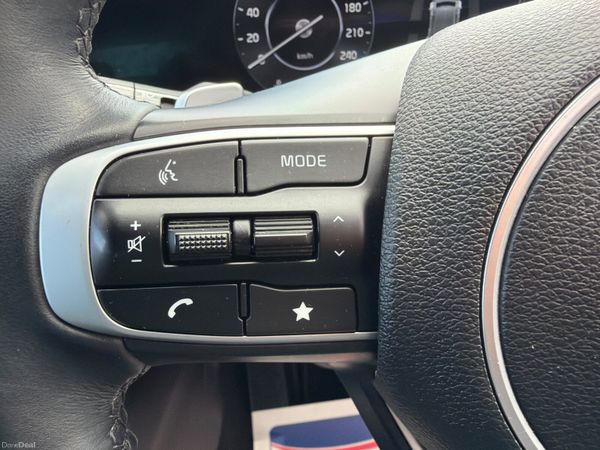 Kia Sportage 2024 PHEV 4WD LOW MILEAGE 385248596