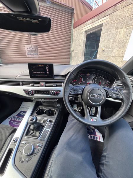 Audi A4  s line 385250306