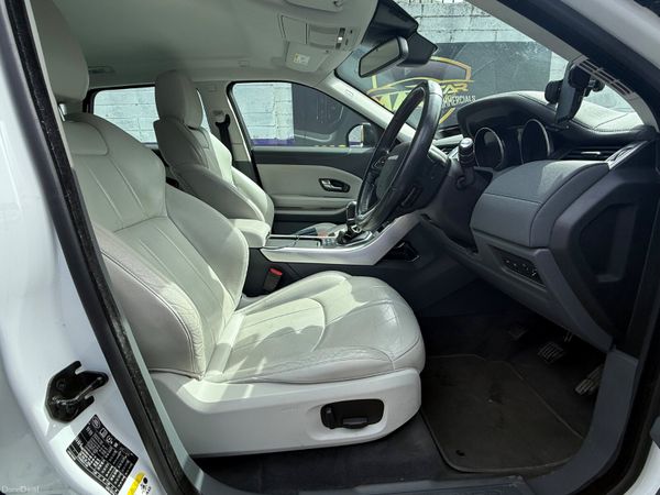 Land Rover Range Rover Evoque 2016 385255974