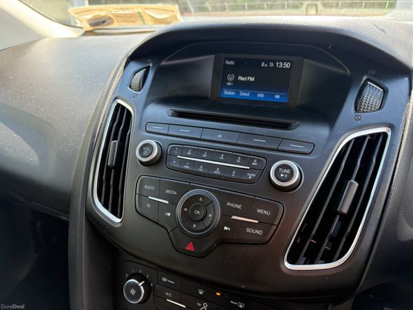 2017 Ford Focus 1.5TDCI STYLE 385287558