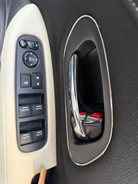 2016 Honda Vezel 1.5 Hybrid Automatic,Top Specs 385294610