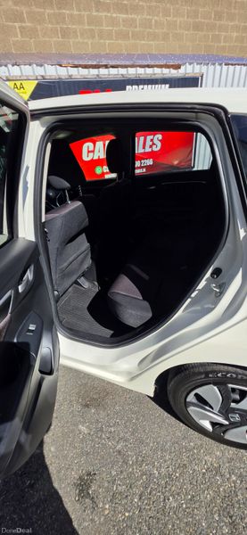 Honda Fit Automatic Hybrid 385211510