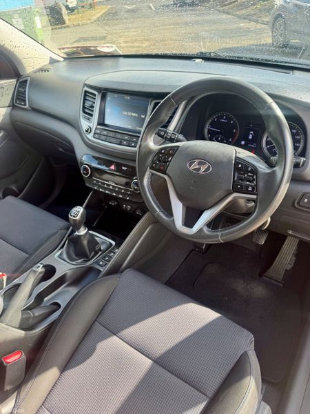 Hyundai Tucson 2017 385228798