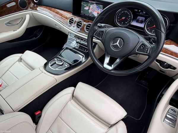 Mercedes-Benz E220d Exclusive 385231750