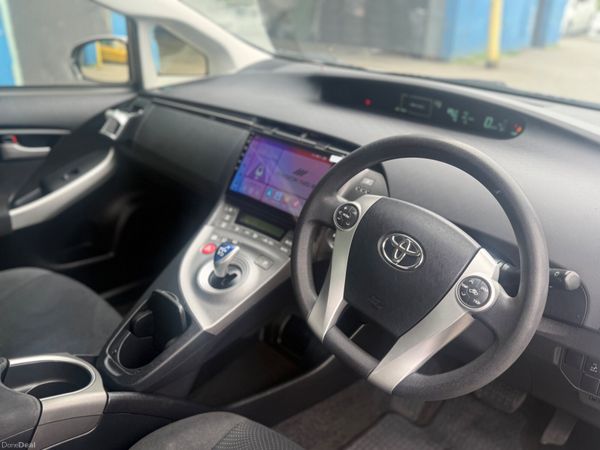 2014 Toyota Prius Hybrid Automatic 385231764