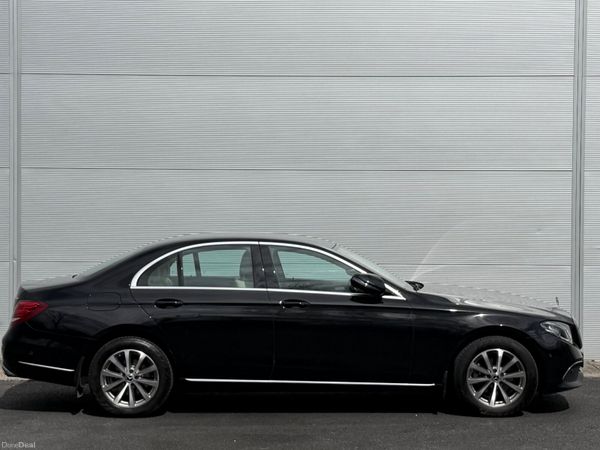 Mercedes-Benz E220d Exclusive 385231726