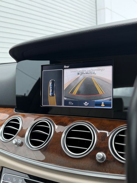 Mercedes-Benz E220d Exclusive 385231800