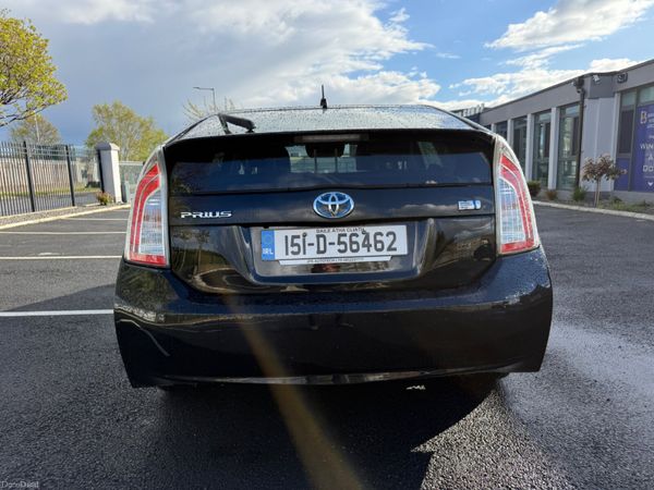 Toyota Prius 2015 385360712