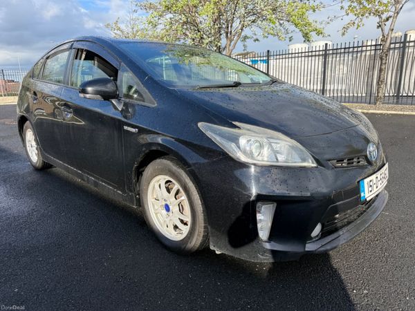 Toyota Prius 2015 385360718