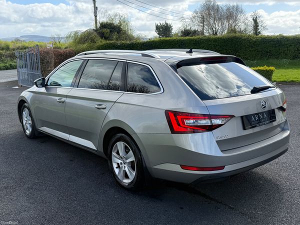 2016 Skoda Superb Estate Ambition 385362580