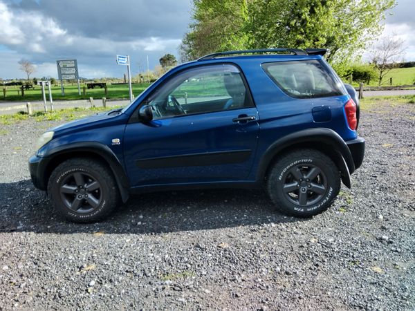 Toyota RAV4 2005 385369436