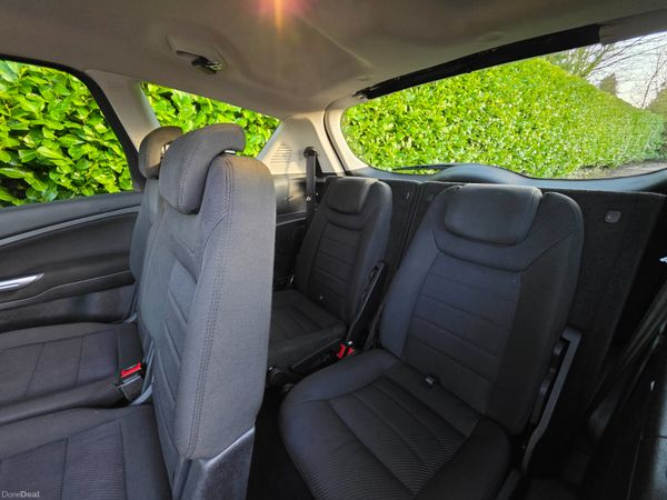 2014 Ford S-Max 1.6 TDCi Titanium 7 Seater 385305188