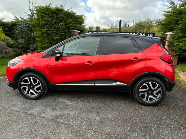 151 Renault Captur 1.0 Petrol 385312376
