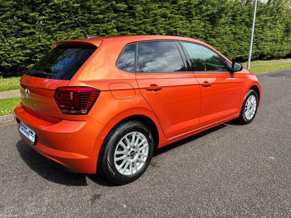 Volkswagen Polo 2019 385323658