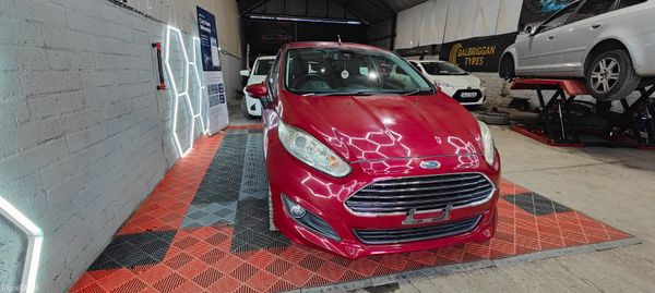2014 Ford Fiesta 1.0 Petrol Automatic 385335222