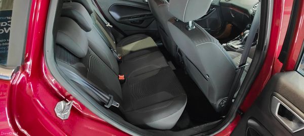 2014 Ford Fiesta 1.0 Petrol Automatic 385335226